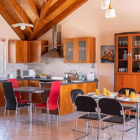 Apartamento Grand Square