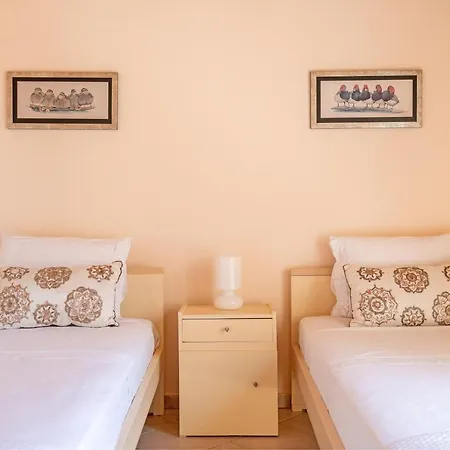 Grand Square Apartment